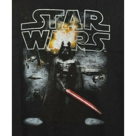 Mad Engine Boys 16 to 18 Black Star Wars Darth Vader Lightsaber Graphic T Shirt - Picture 2 of 4